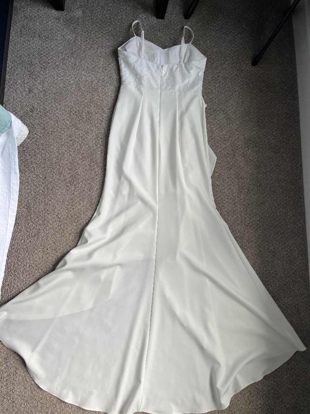Asymmetrical floor length gown - Picture 5 of 12